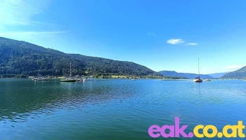 Strandbad mit Liegefläche - Steindorf Am Ossiacher See