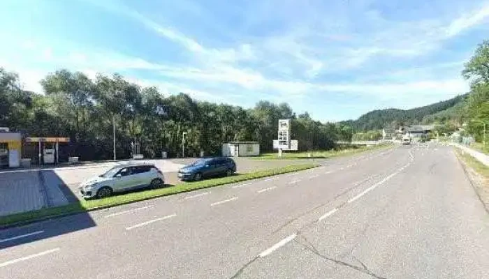 Eni -  Street View 360deg Fotos - Kindberg