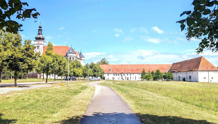 Lern -   Und Gedenkort Schloss Hartheim Standort - Alkoven
