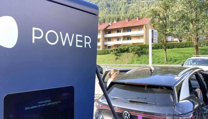 Moon Power Charging Station - Obervellach